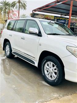 تويوتا لاندكروزر